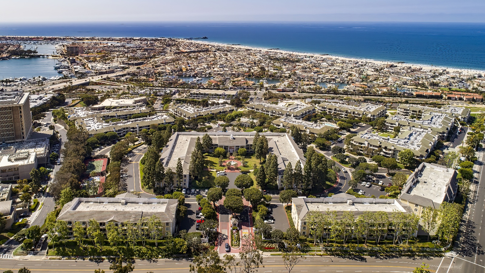Master Planned Vacation and Residential Community - Island of O'ahu, Hawaii- Ultimate Innovations
